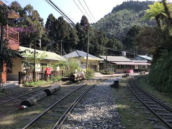 2021 03 04 21 十字路 e1615446185871