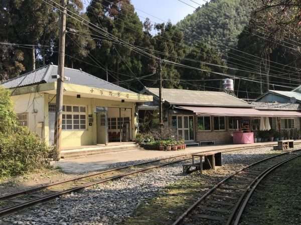 2021 03 04 23 十字路 e1615446207740