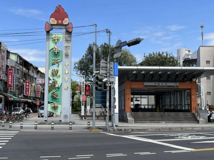 2022 03 13 02 O12鳳山站 scaled e1647436598437