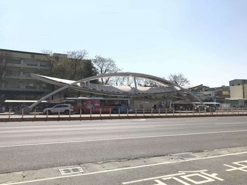 2022 03 13 02 R3小港站 scaled e1647438719968