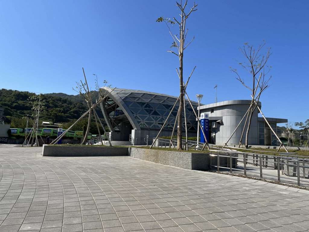 2022 01 01 02 C18鼓山