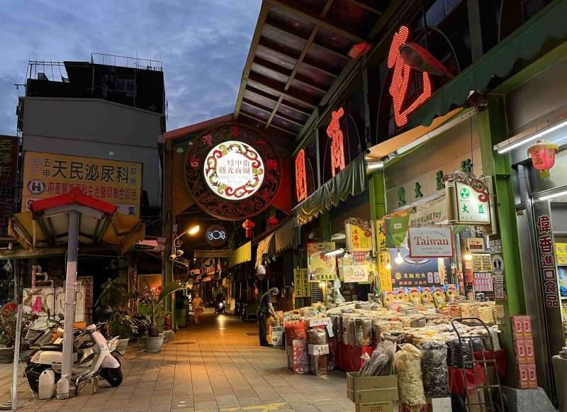 2022 05 08 02 三鳳中街