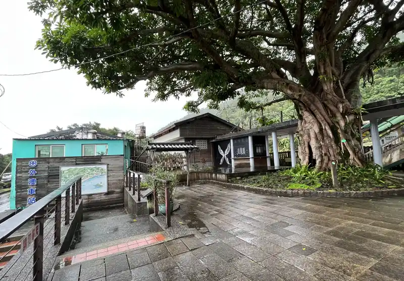 2022 12 15 08 外澳