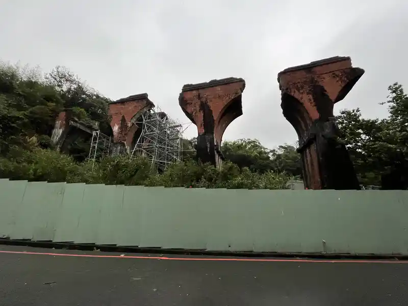 2022 12 17 01 龍騰斷橋